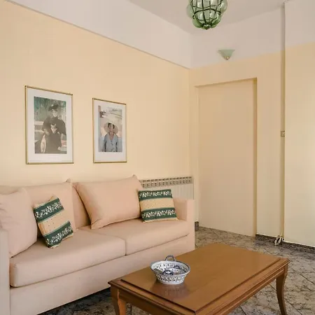 Apartment Mourikis *
